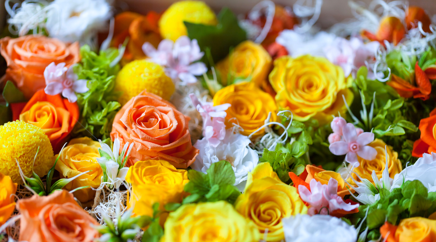 Discover the art of flower preservation: a spring guide to preserving flowers with glycerine